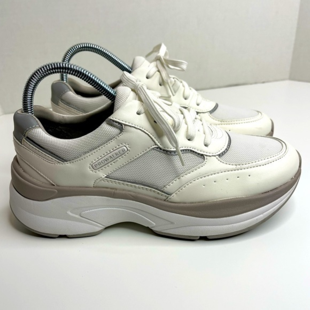 Rockport Women's Prowalker Laceup Sneaker - White Eco Size 7